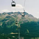 Hauser Отель 3*
