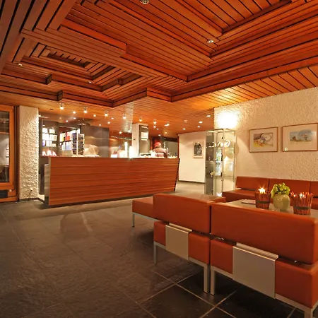 Hauser 3* Санкт-Мориц