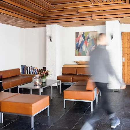 Hauser Σεντ Μόριτζ