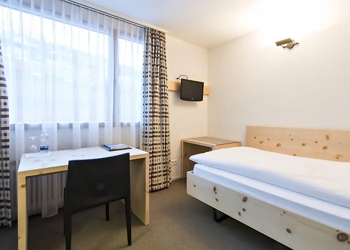 Hauser Ξενοδοχείο